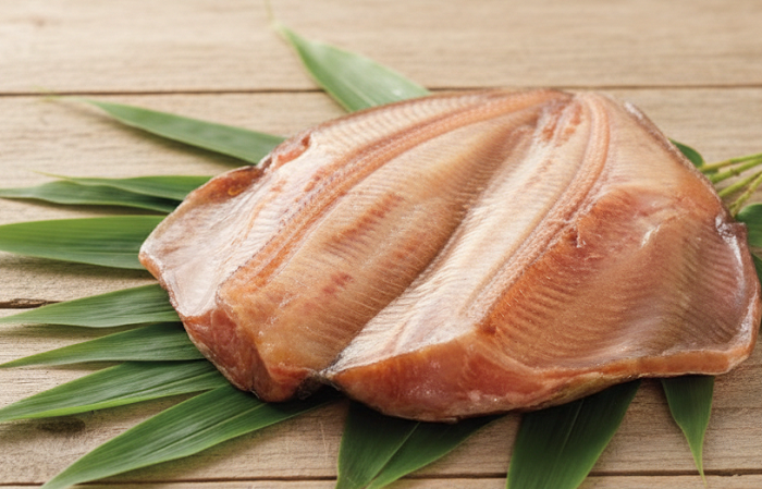 身が厚い海神のシマホッケ